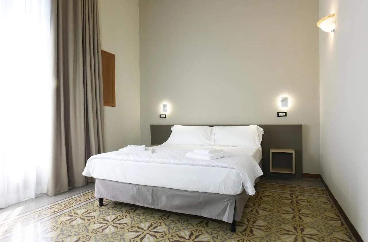 Hotel Roma 62 Palermo