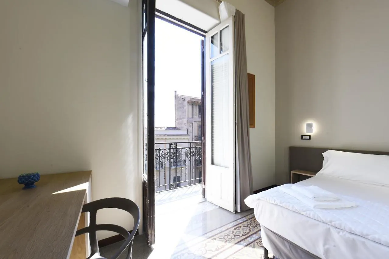 Hotel Roma 62 Palermo