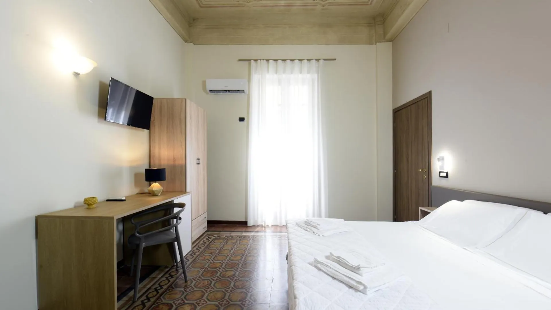 Hotel Roma 62 Palermo